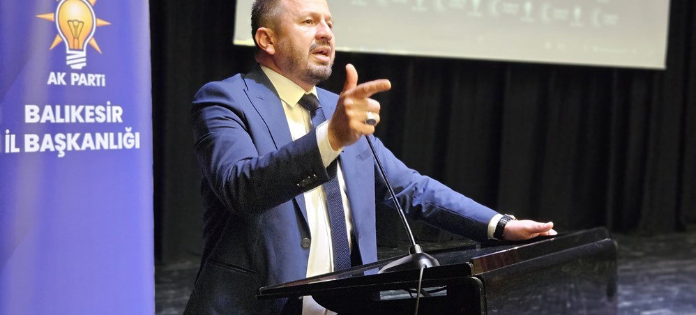 AK PARTİ İL BAŞKANI MEHMET AYDEMİR’DEN ÇAY DERESİ TEPKİSİ: “BALIKESİR’İ BU TRAFİK SORUNUNDAN, BU ENKAZDAN KURTARIN!”