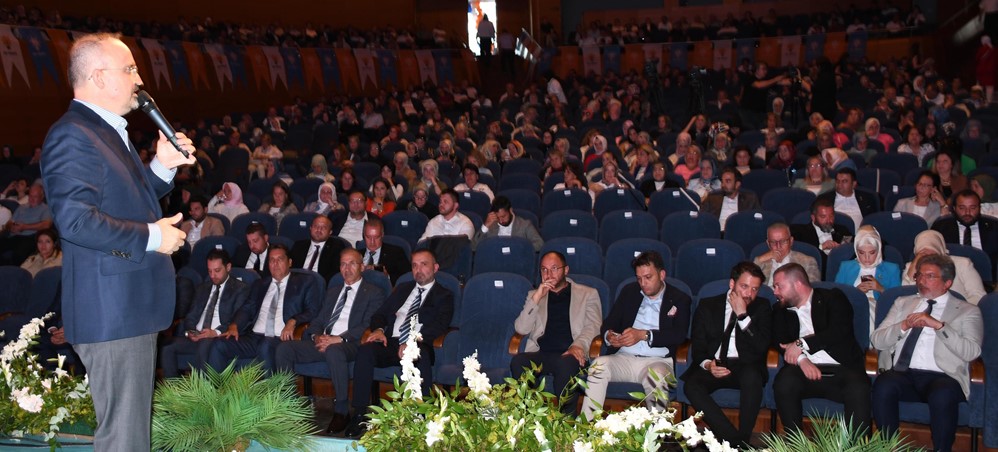 TURAN: “KENDİ ARKADAŞLARINA BUNU YAPANLAR YARIN HIRSI İÇİN HER ŞEYİ YAPAR “