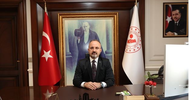 BÜLENT TURAN İÇİŞLERİ BAKAN YARDIMCILIĞINA DEVAM EDİYOR